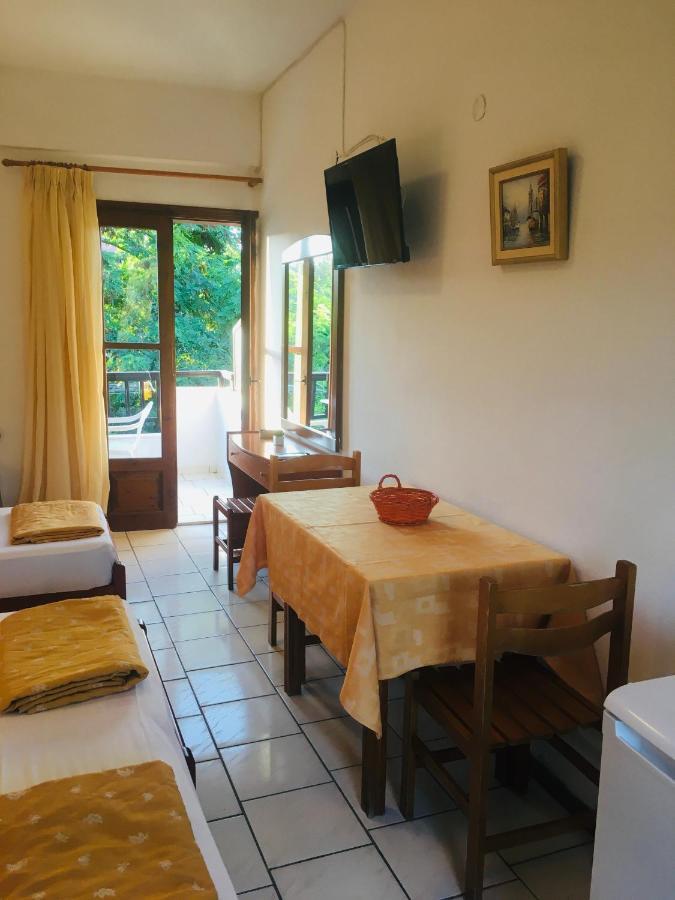 Apartments Magda Polychrono Luaran gambar